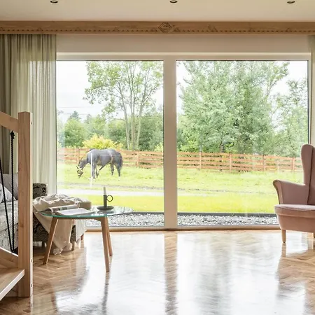 Rychlinowe Z Prywatnymi Jacuzzi Vakantiehuis