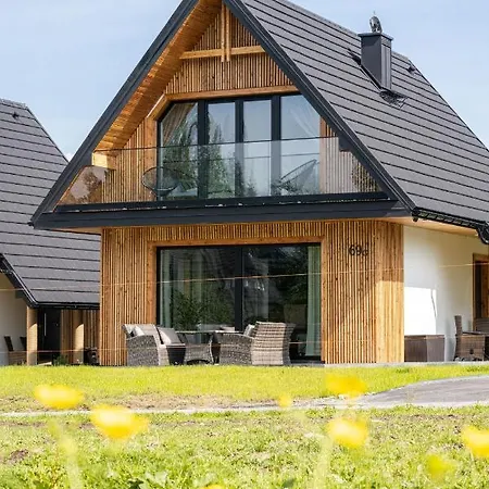 Rychlinowe Z Prywatnymi Jacuzzi Tatil Evi Poronin